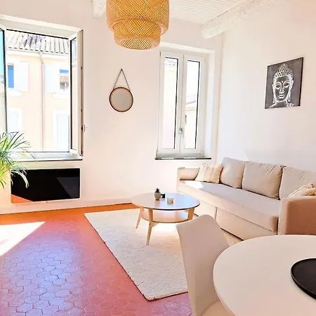 Appartement A 100m Des Barques